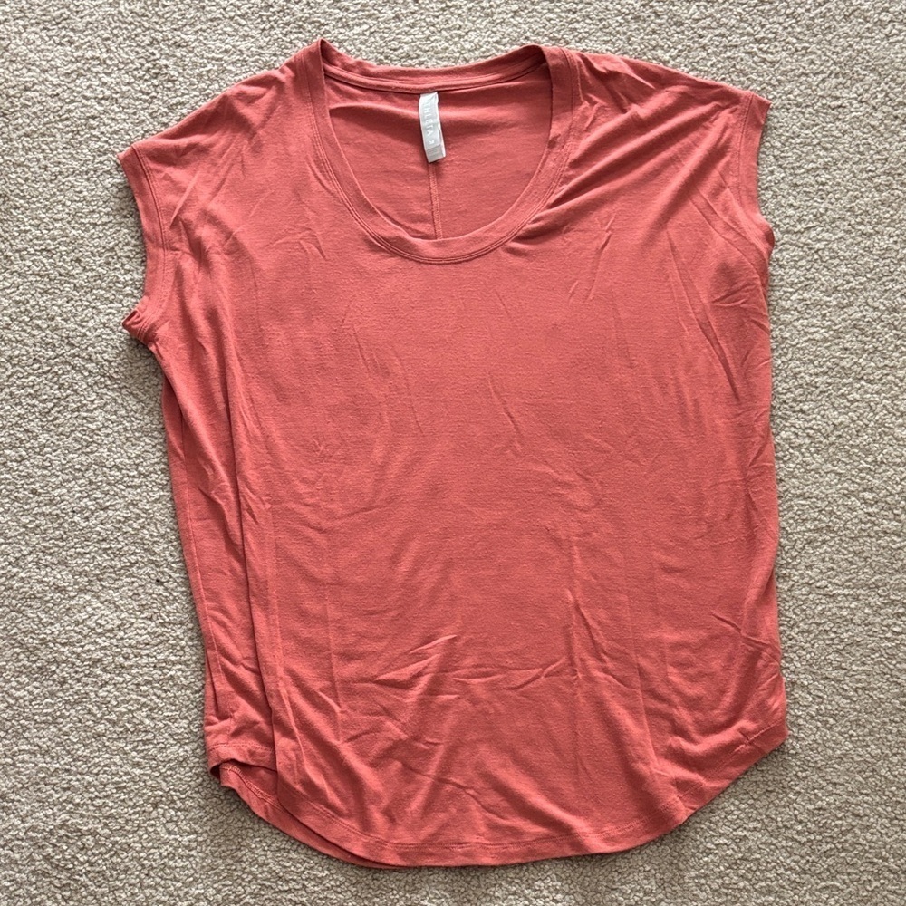 Athleta Coral Short Sleeve Tee size medium